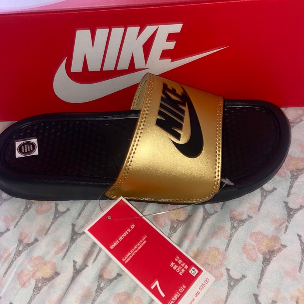 - Nike slides